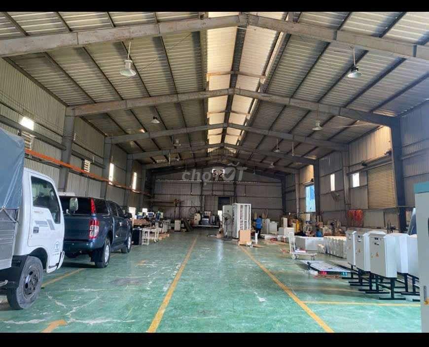 cho thuê Xưởng 1400m2 An Phú Đông quận 12 