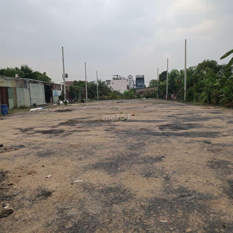 1700m2 Đất Full thổ cư MT thụt Tô Ngọc Vân 