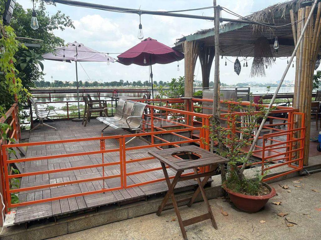 Phòng CHDV view Sông có hồ bơi 
