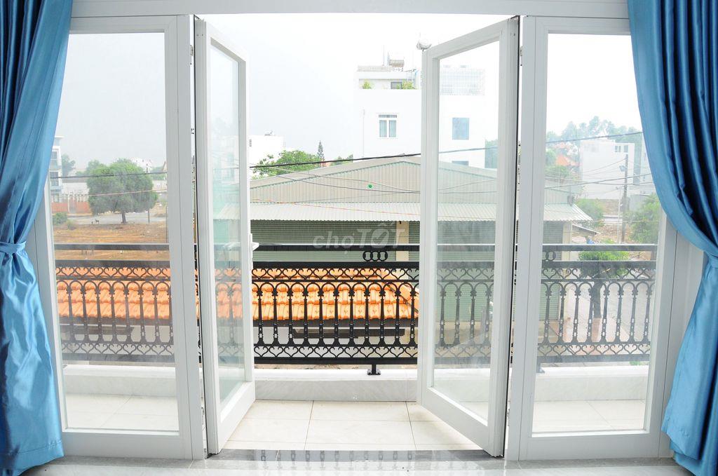 Phòng VIP (ở ghép 3 người) cách ĐH Tài chính - Marketing 800m FPT 3km
