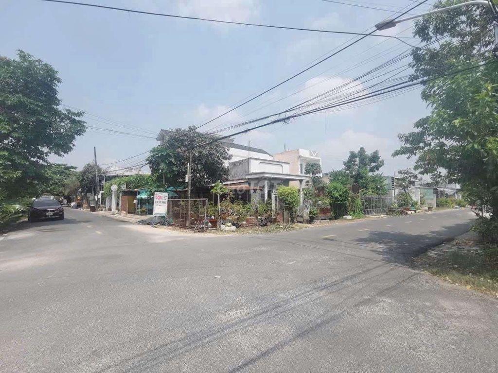 nhà đất 2 mặt tiền