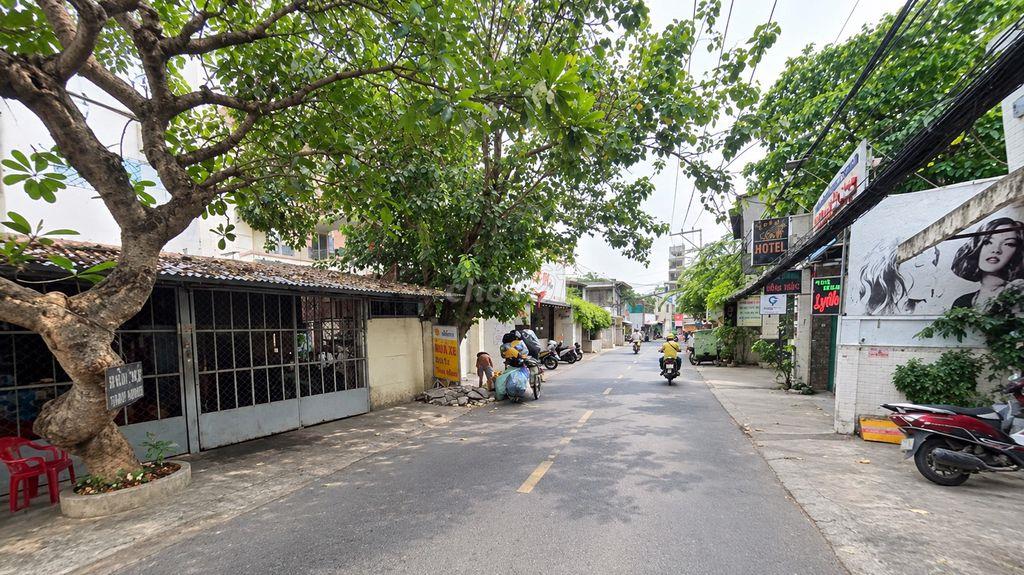 Nhà mặt tiền Trần BÌnh Trọng, Bình Thạnh - 127,6m2 - sổ riêng, lâu dài