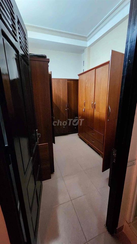-Cho thuê nhà hẻm sau lưng bánh mì Bon Bon góc Phan Đình Phùng Nguyễn