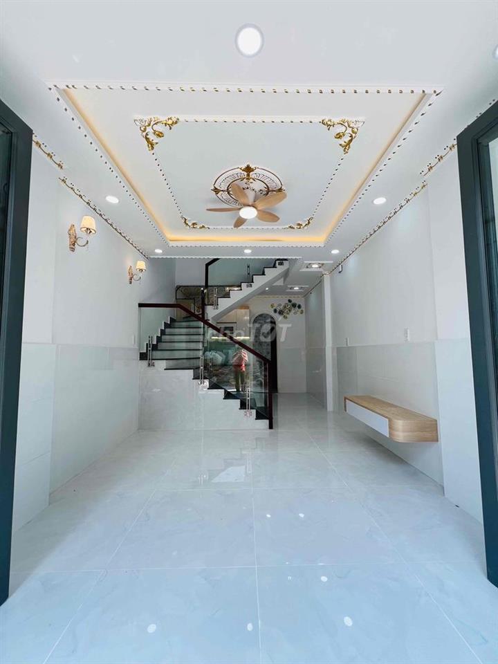 Chính chủ bán nhà HXH đường Chiến Lược thông hẻm 542 Tỉnh Lộ 10