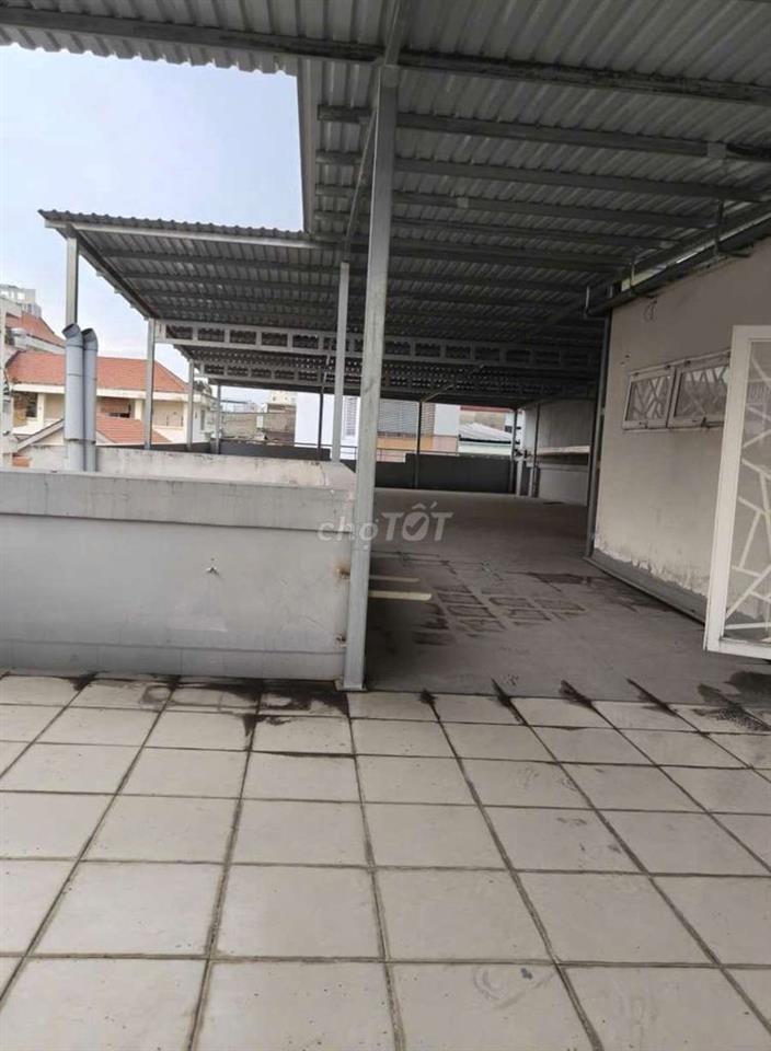Cho thuê nhà- Mặt tiền gần Hải Thượng Lãn Ông, Q5- 9,2x24m- 4 tấm -8p