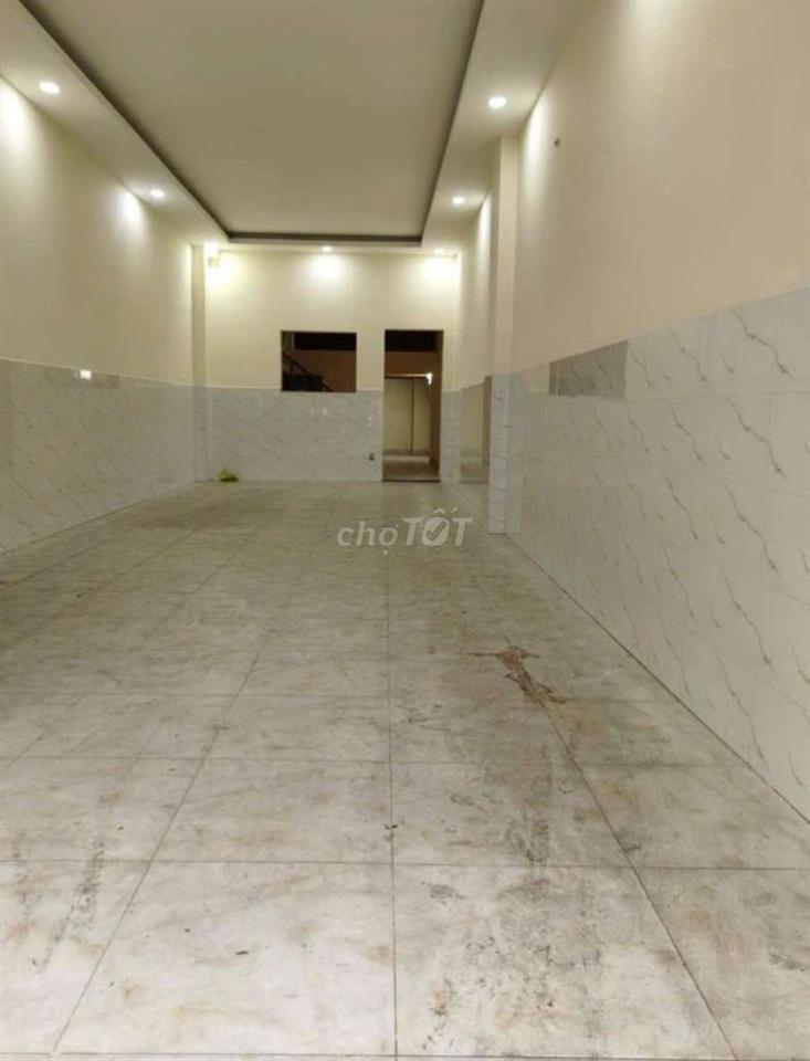 Cho thuê nhà Mặt tiền gần Hải Thượng Lãn Ông, Q5- 9,2x24m- 4 tấm- 8p