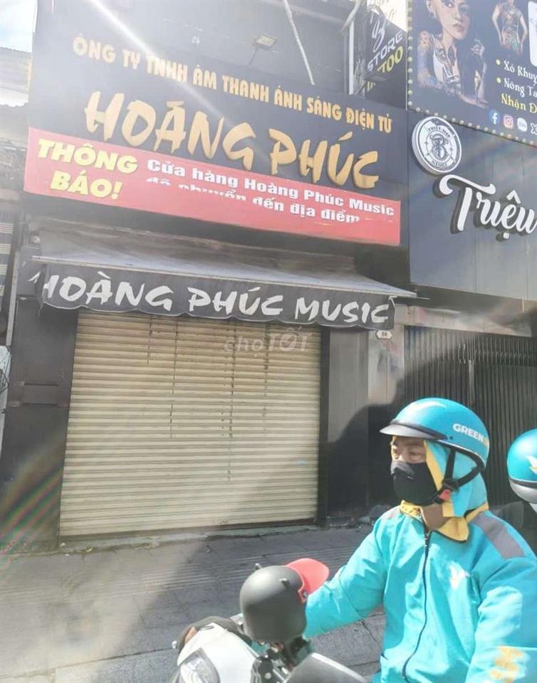 Cho thuê nhà Mặt tiền- Nguyễn Tri Phương, P7,Q5- 4x11- 4 phòng