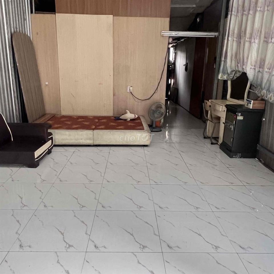 Nhà cho thuê diện tích rộng