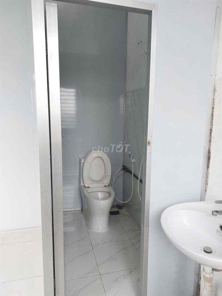 Chính chủ cho thuê phòng trọ Ban Công, Máy Lạnh, Lê Văn Khương