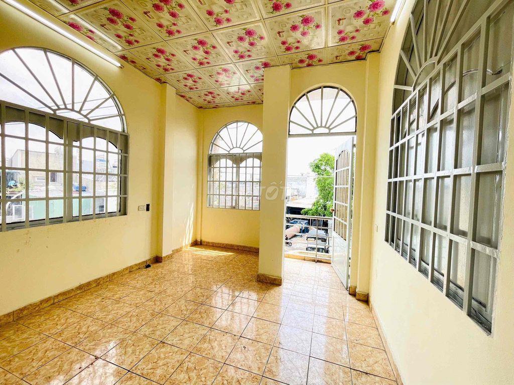 Cho thuê nhà nguyên căn mặt tiền Hiệp Thành 13