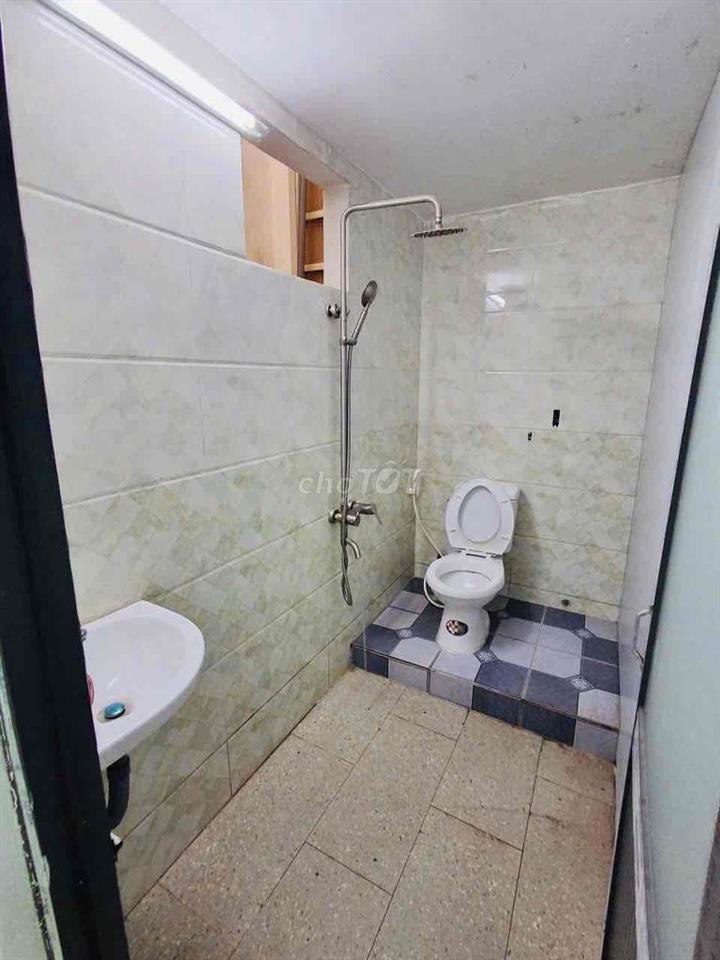 Chính chủ cho thuê phòng 2tr Huỳnh Thị Hai, Tân Chánh Hiệp,Q12