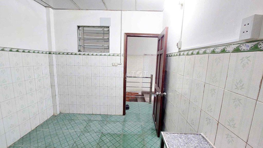 Cho thuê phòng trọ Máy Lạnh ngay Metro, cầu vượt Tân Thới Hiệp.