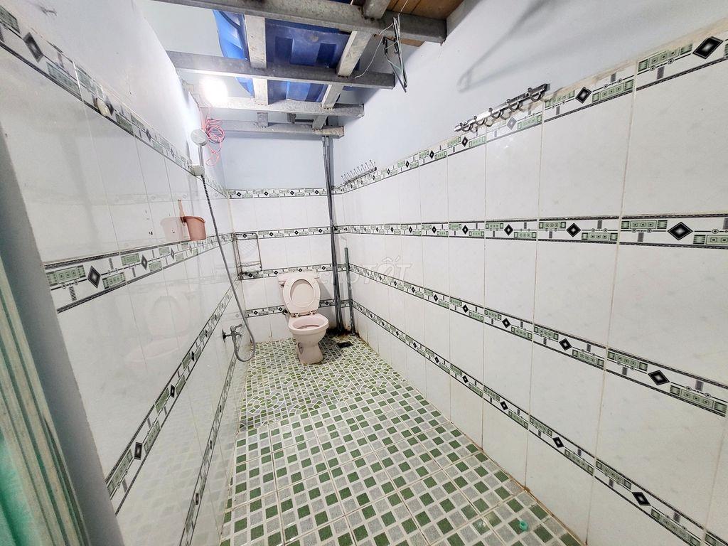 🏠 CHO THUÊ PHÒNG TRỌ RỘNG 30m² – GẦN QL13, PHƯỜNG HIỆP BÌNH