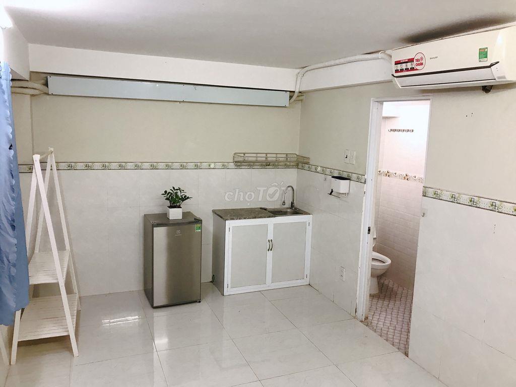 🔥 CHO THUÊ PHÒNG TRỌ XỊN - SÁT VÁCH ĐẠI HỌC VĂN LANG (CS3) 🔥