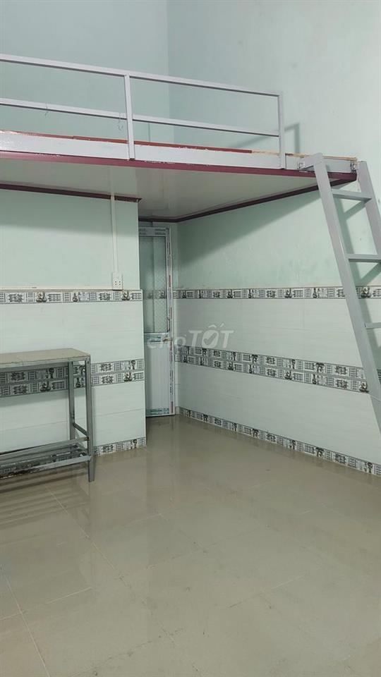 Phòng trọ dạng nhà có gác, sát ĐH Công nghiệp, Văn Lang, chợ Gò Vấp