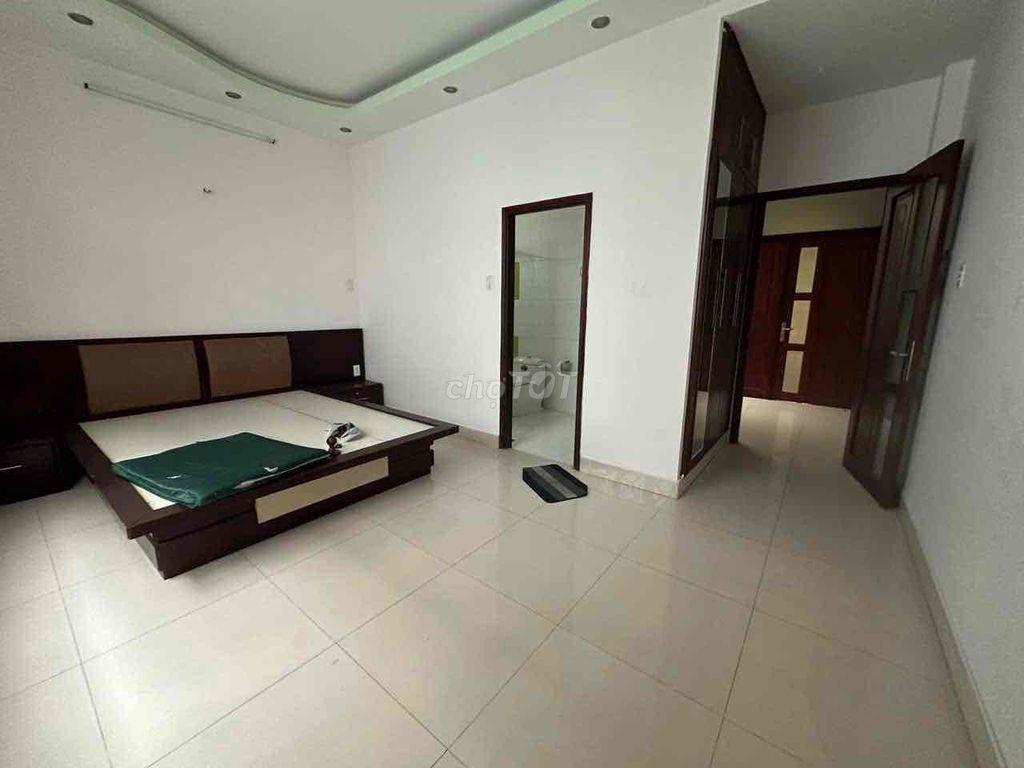 Cho thuê nhà nguyên căn Mặt tiền