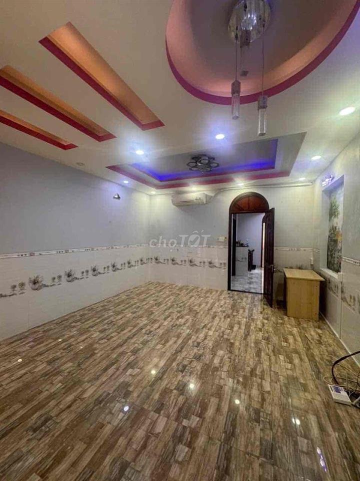 Nhà cho thuê 14tr KDC Phú Lợi P7Q8