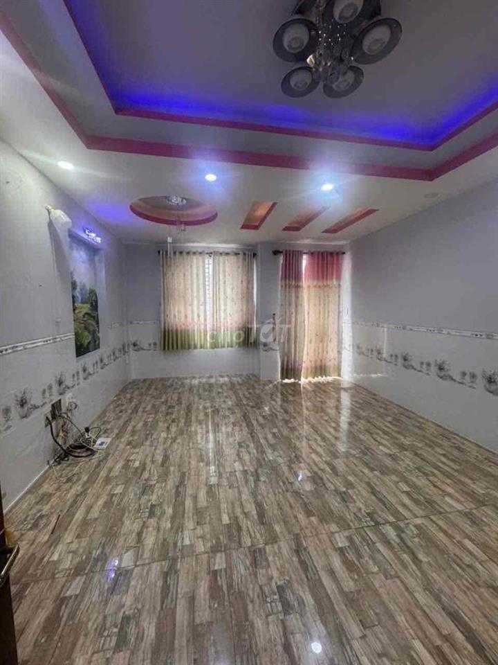 Nhà cho thuê 14tr KDC Phú Lợi P7Q8
