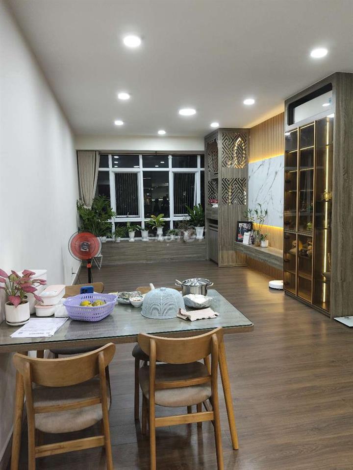 bán căn góc lầu 6 chung cư thiên nam nhà 3 phòng ngủ sổ hồng 130m2