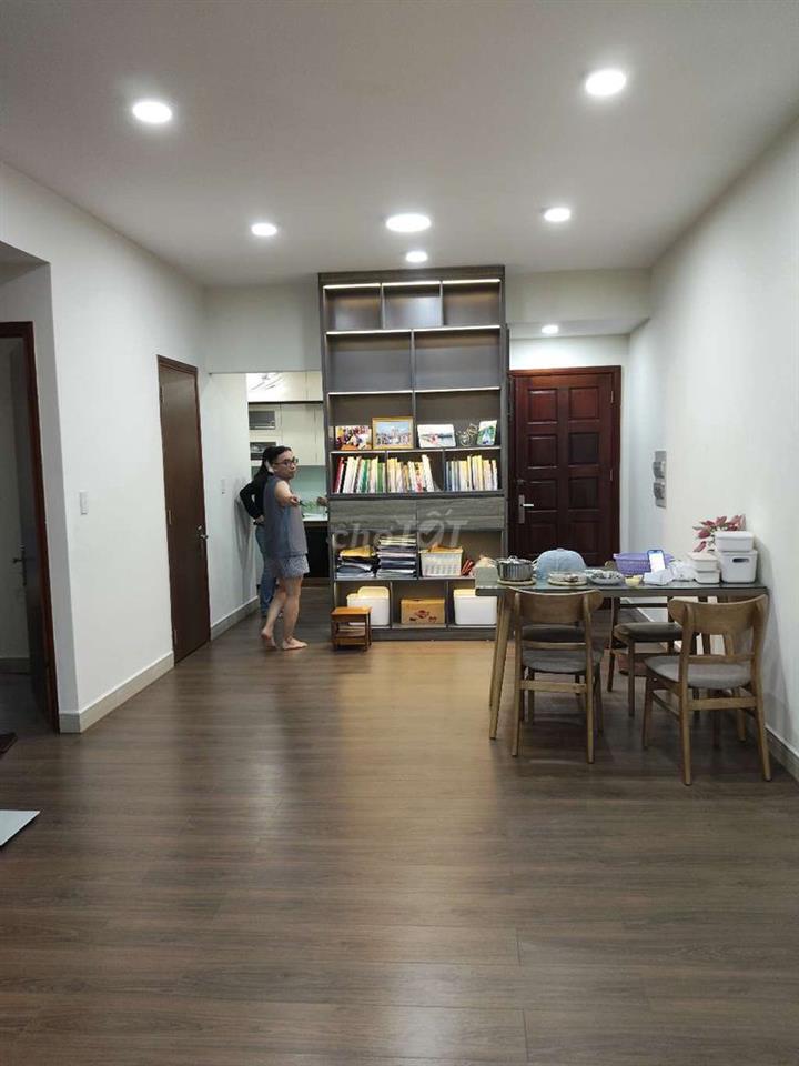 bán căn góc lầu 6 chung cư thiên nam nhà 3 phòng ngủ sổ hồng 130m2