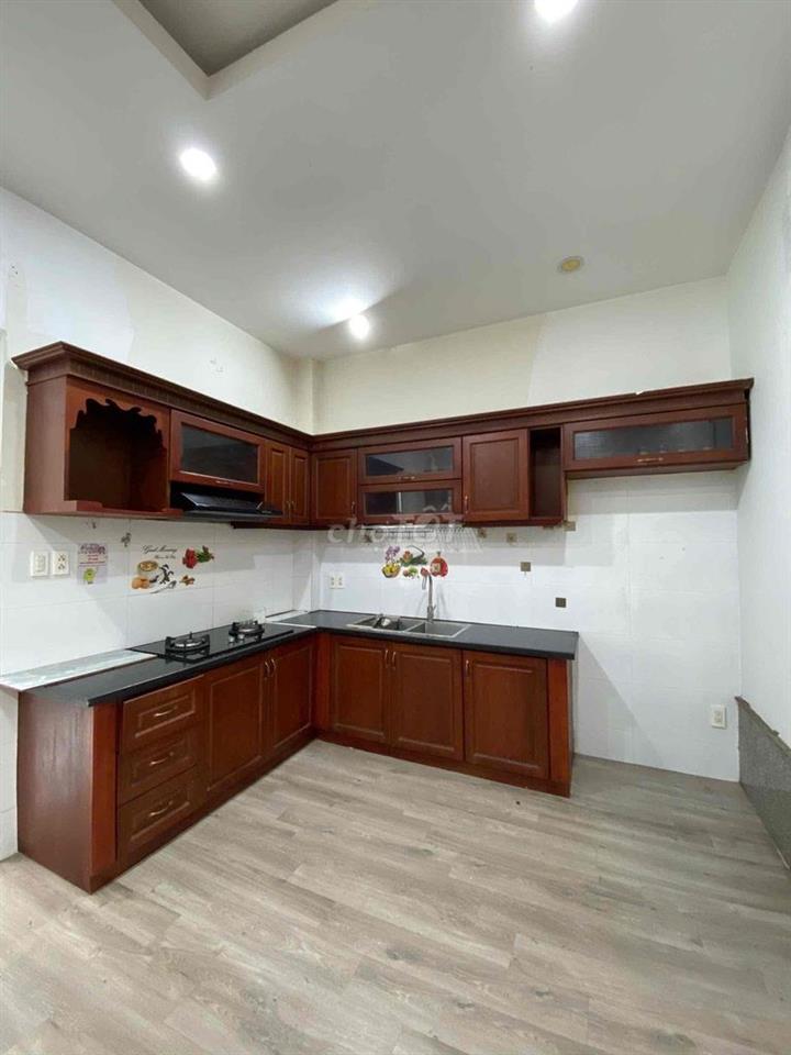 Cho thuê nhà, văn phòng mặt tiền - Khu Vạn Phúc
