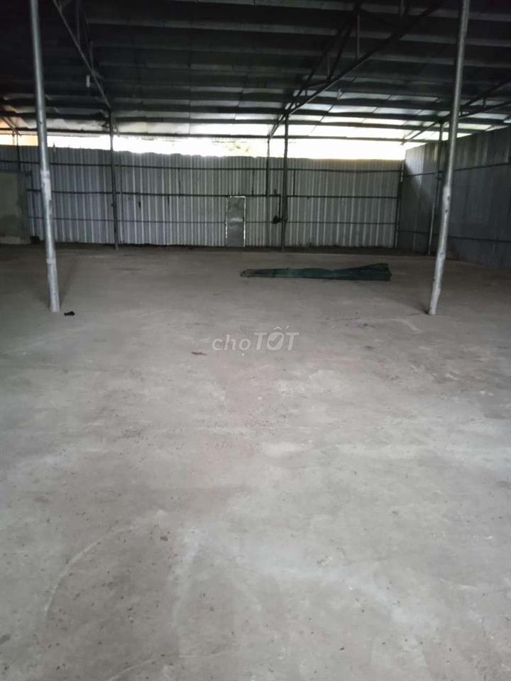 kho chứa hàng 240m2  Đặng Phúc Thông