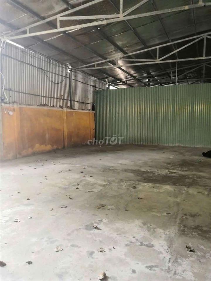 kho chứa hàng 240m2  Đặng Phúc Thông