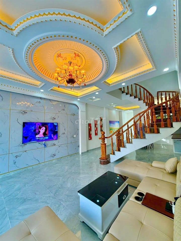  NHÀ PHỐ 1 TRỆT 1 LẦU – 70M² (5x14M) NGAY NGÃ BA CỔNG XANH