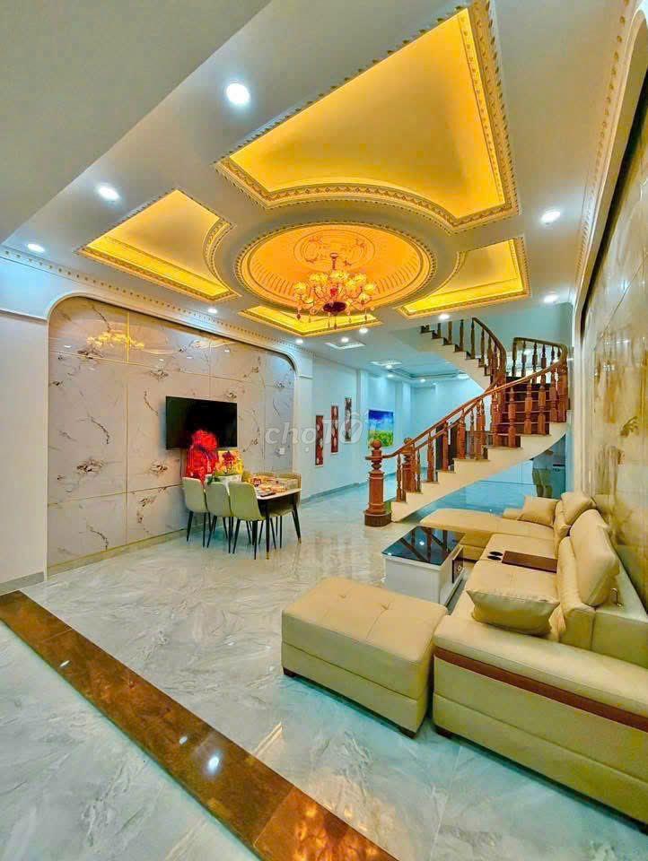  NHÀ PHỐ 1 TRỆT 1 LẦU – 70M² (5x14M) NGAY NGÃ BA CỔNG XANH