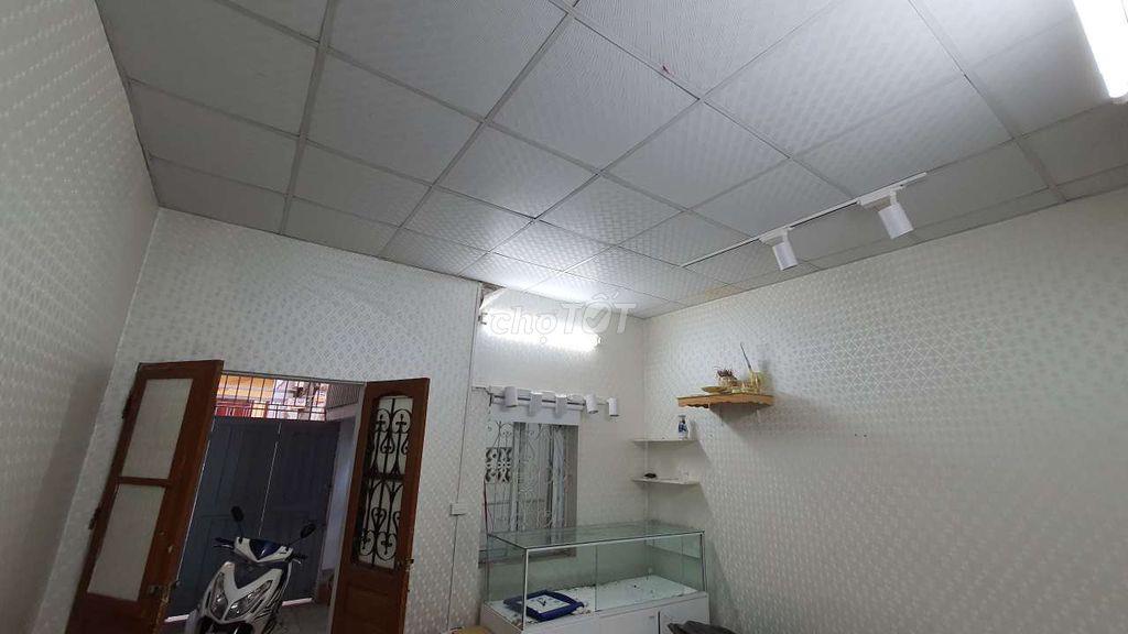 Cho thuê nhà riêng cấp 4 45m2 tại số 4 ngõ 122 Đông Thiên