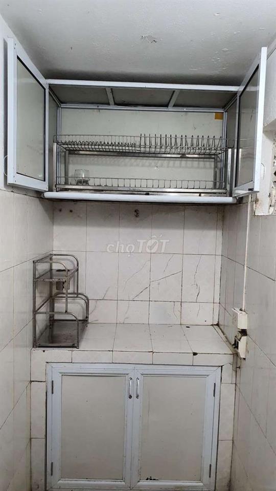 Cho thuê nhà riêng cấp 4 45m2 tại số 4 ngõ 122 Đông Thiên