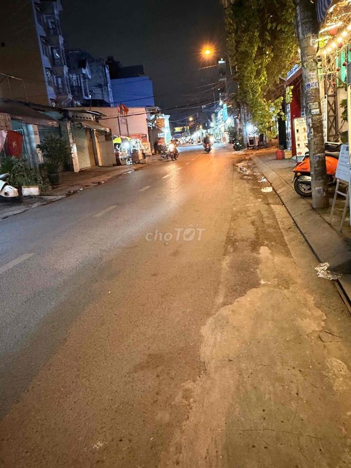 Bán nhà ngang 10m Nguyễn Văn Quá Q12, 88m2, hẻm thông ô tô, sẵn 10 phò