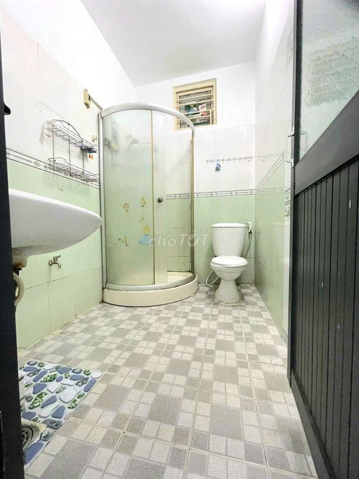 CHÍNH CHỦ CHO THUÊ STUDIO BAN CÔNG NGAY NGUYỄN SỸ SÁCH TÂN BÌNH