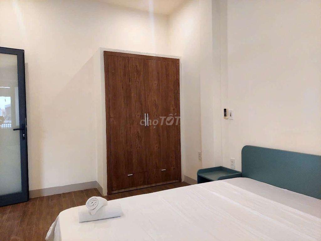 cho thuê căn hộ 1 phòng ngủ lớn, khu vực gần sông Hàn