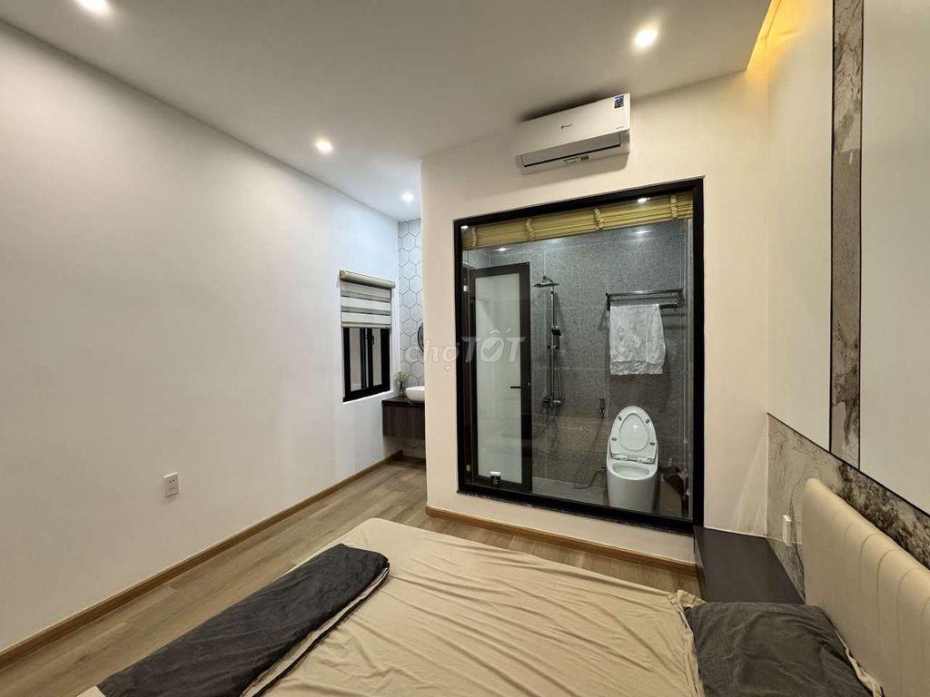 cho thuê nhà đẹp trung tâm, gần cầu Trần Thị Lý