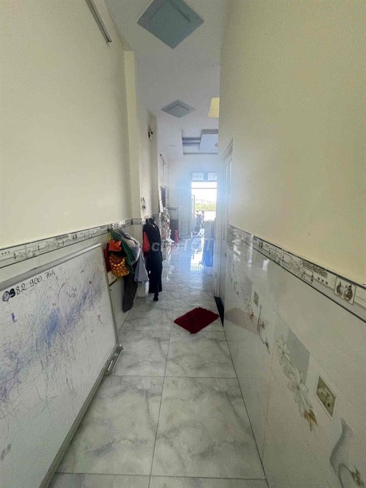chính chủ bán nhà cần giuộc nhà nở hậu diện tích 140 ( còn tl )