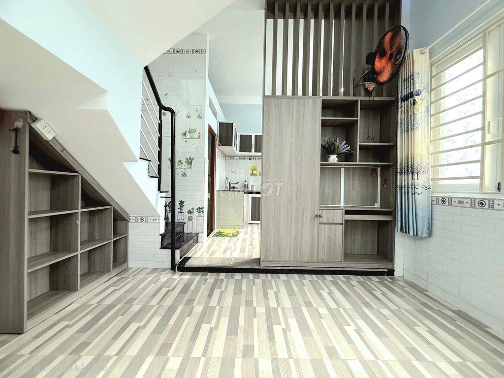 Chính chủ bán nhà SHR, căn góc 2 MT, KDC hiện hữu Huỳnh Tấn Phát