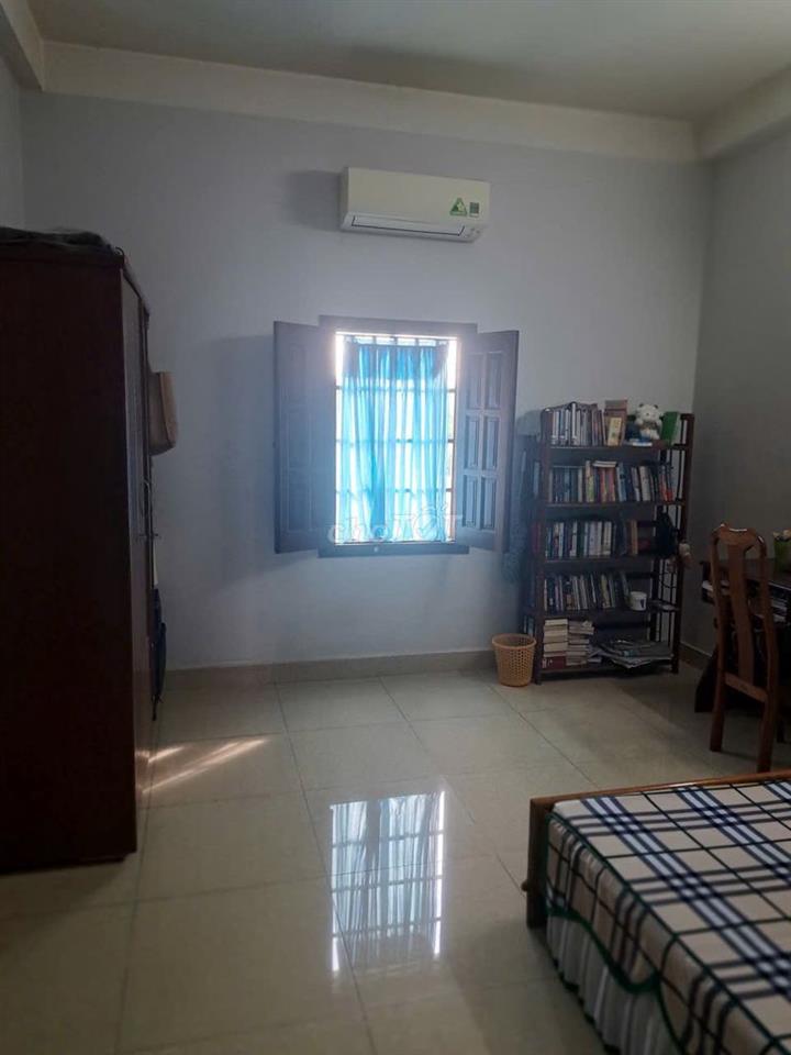 Cho thuê tầng 3 (2 phòng ngủ diện tích 18m2)