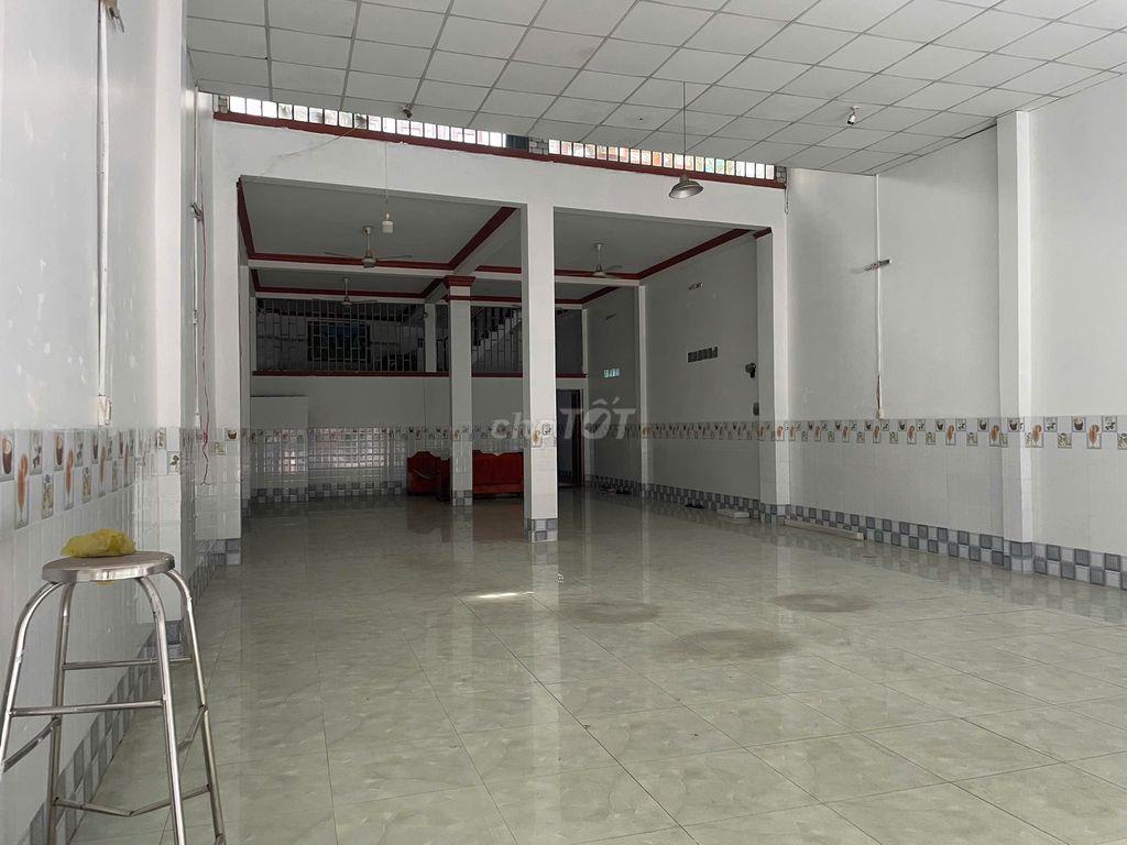 Cho thuê MB kinh doanh 8x 25m, giá 18tr/ tháng