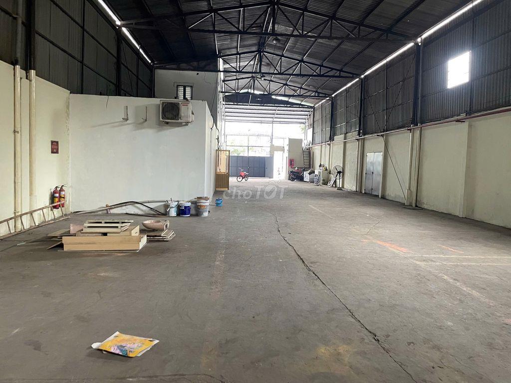 Cho thuê xưởng 3Pha, 900m2, giá 70tr/ tháng