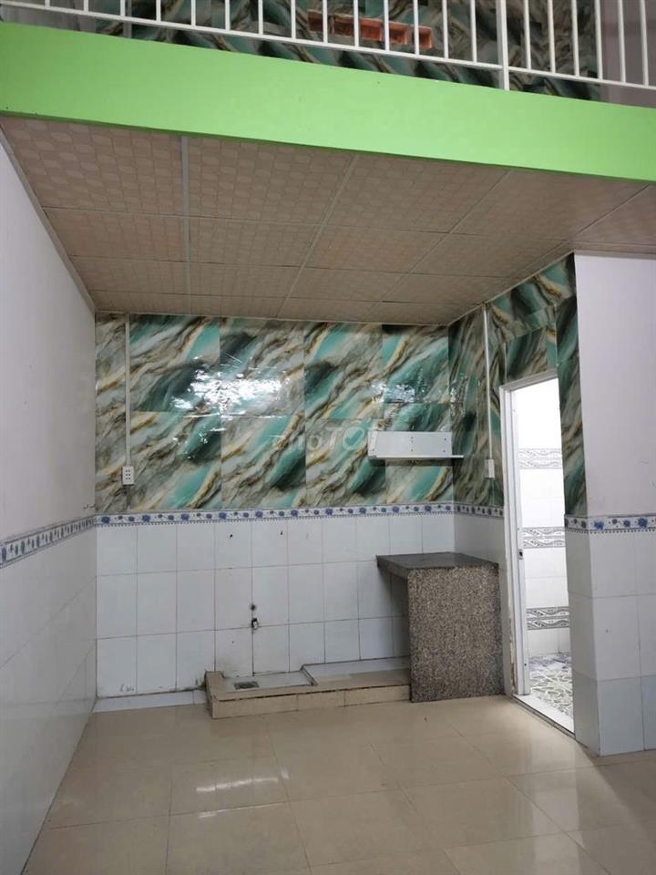 Cần bán Nhà ở + Kèm Dãy nhà trọ. Cách Phà C.Lái 400 m. Sát Chợ Phú Hữu