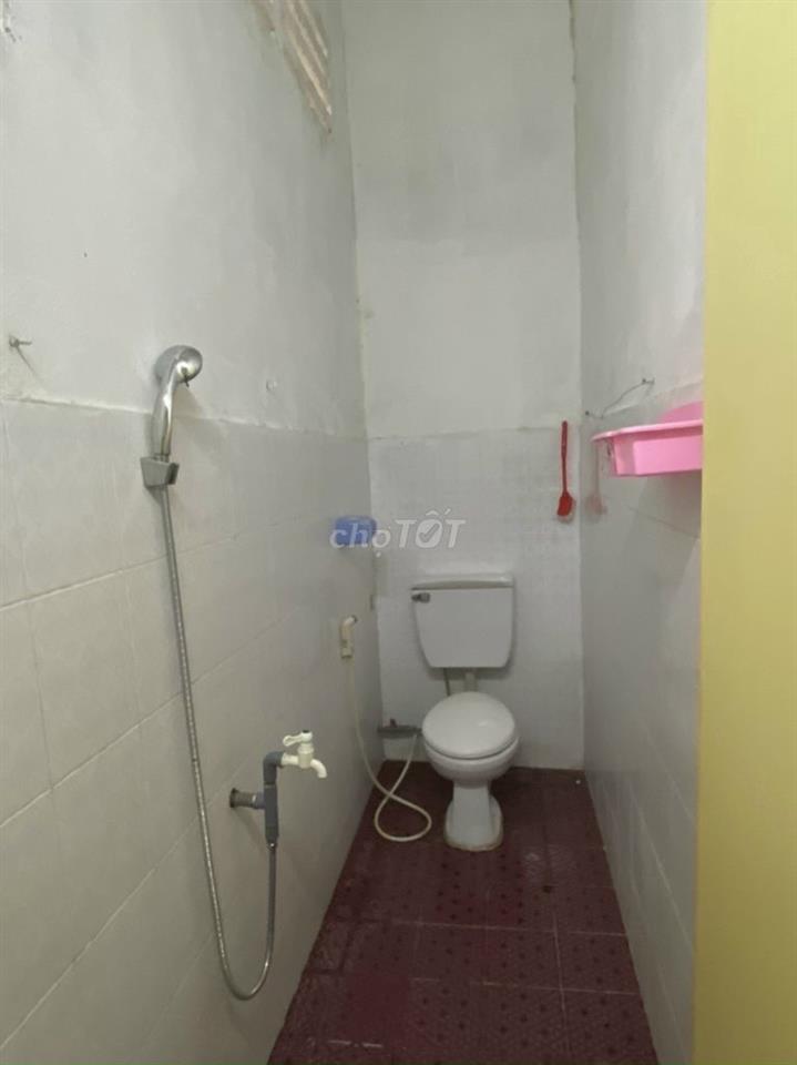 Nhà nguyên căn