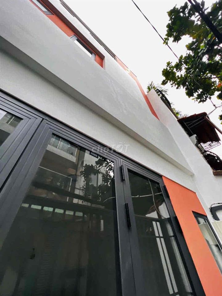 Cho thuê nhà ở và làm VP mặt hẻm cách Quang Trung 1 căn nhà