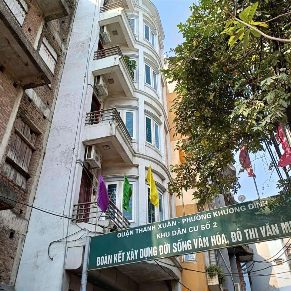 Còn phòng cho sinh viên, người đi làm tại Ngõ 211 phố Khương Trung