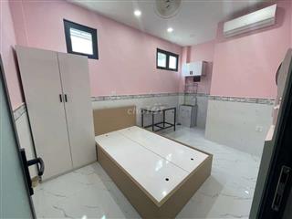TÌM NỮ THUÊ PHÒNG – GẦN ĐH LUẬT & ĐH NGUYỄN TẤT THÀNH QUẬN 4