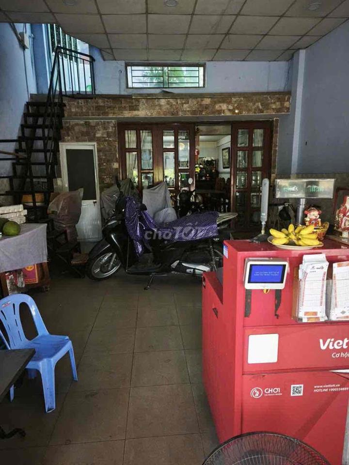 sang nhượng điểm bán vé số