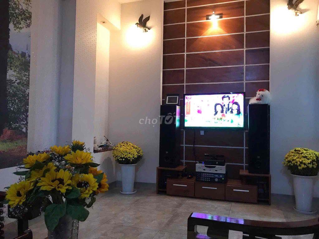 nhà 3 tầng, kiệt ô tô, gần siêu thị Aeon, sân bay, nhà ga, trường học
