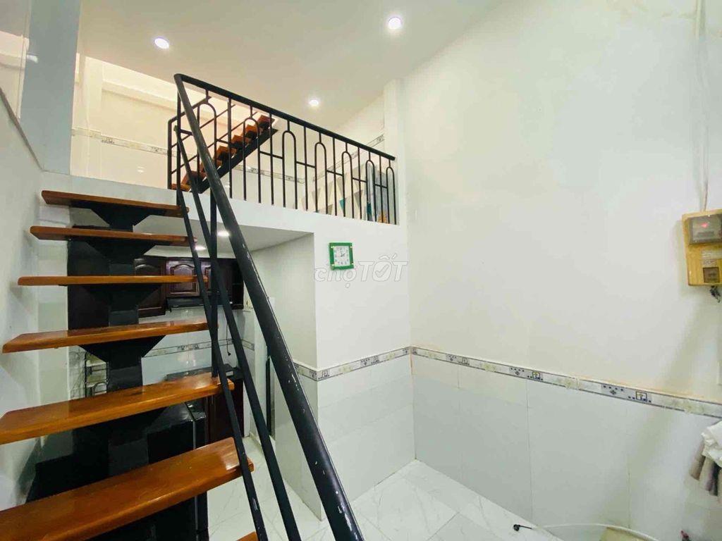 🏡 NHÀ ĐẸP 3 TẦNG – 21m2- Ngay CV Gia Định