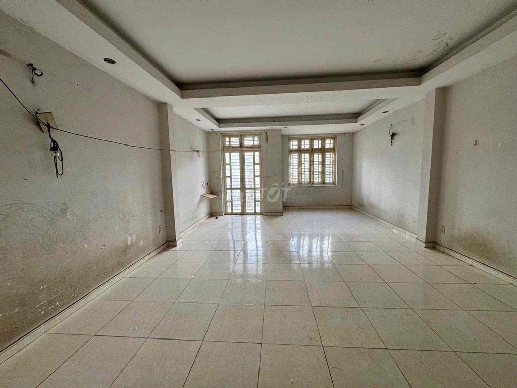 Bán nhà 5 tầng 120m2 ngay trung tâm Gò Vấp