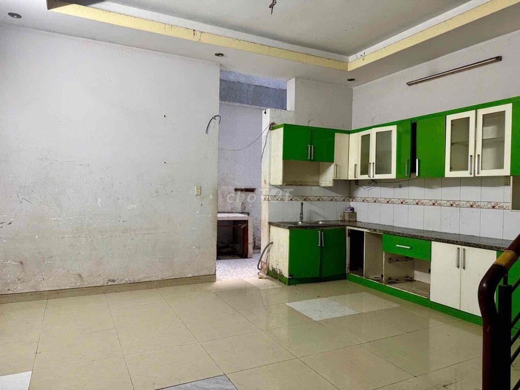 Bán nhà 5 tầng 120m2 ngay trung tâm Gò Vấp